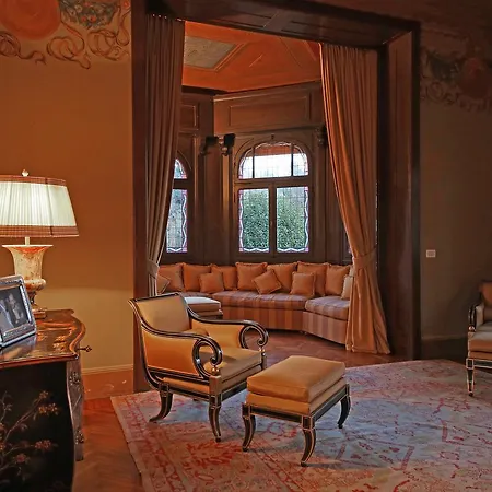 Luxury Bed & Breakfast *