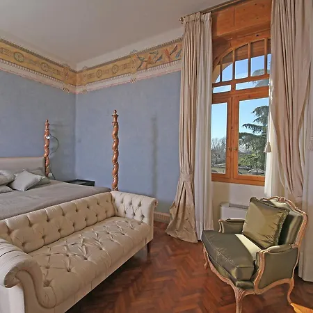 Luxury Lonato