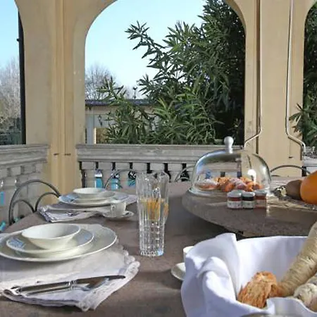Luxury Bed & Breakfast Lonato